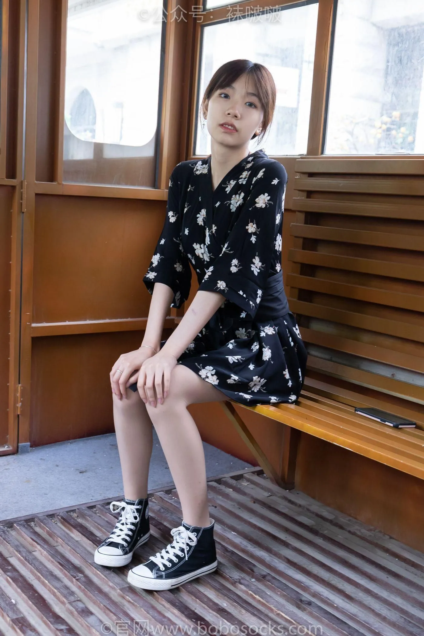 [BoBoSocks袜啵啵]NO.013 小甜豆-匡威帆布鞋、浅灰色短棉袜、肉丝 [132P]插图7